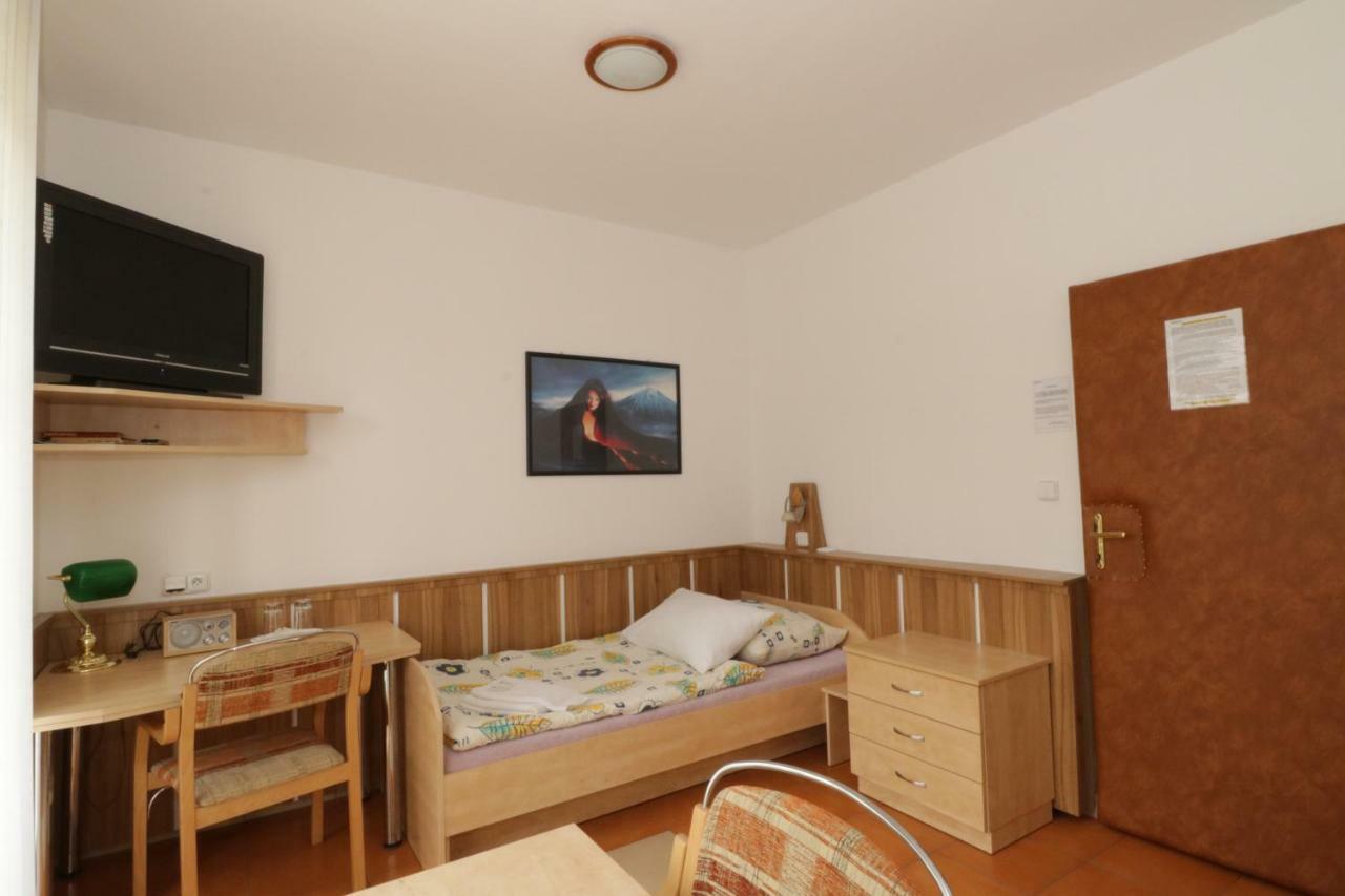 Penzion Hurka Hotel Nieder Lichwe Exterior foto