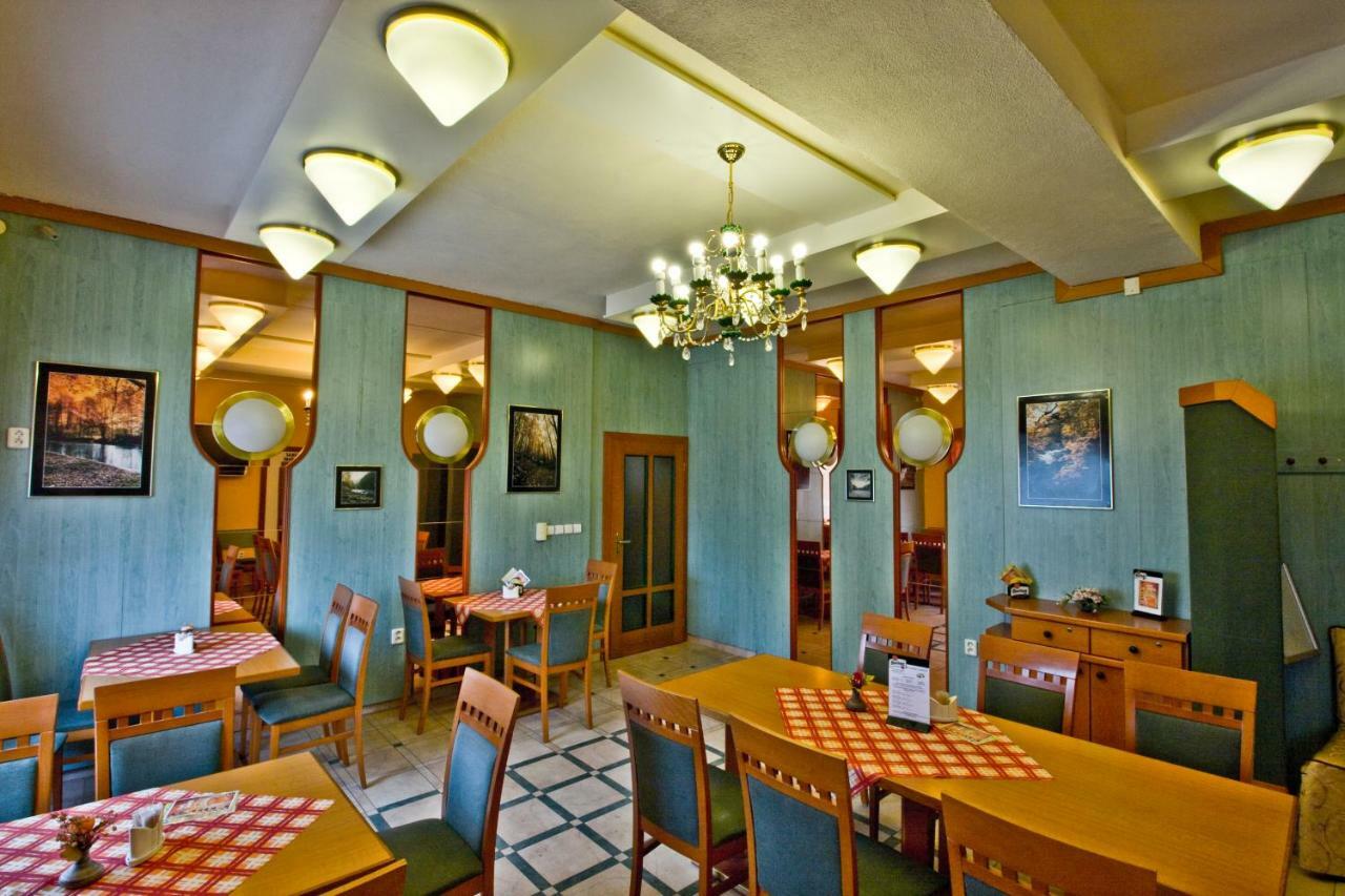 Penzion Hurka Hotel Nieder Lichwe Exterior foto